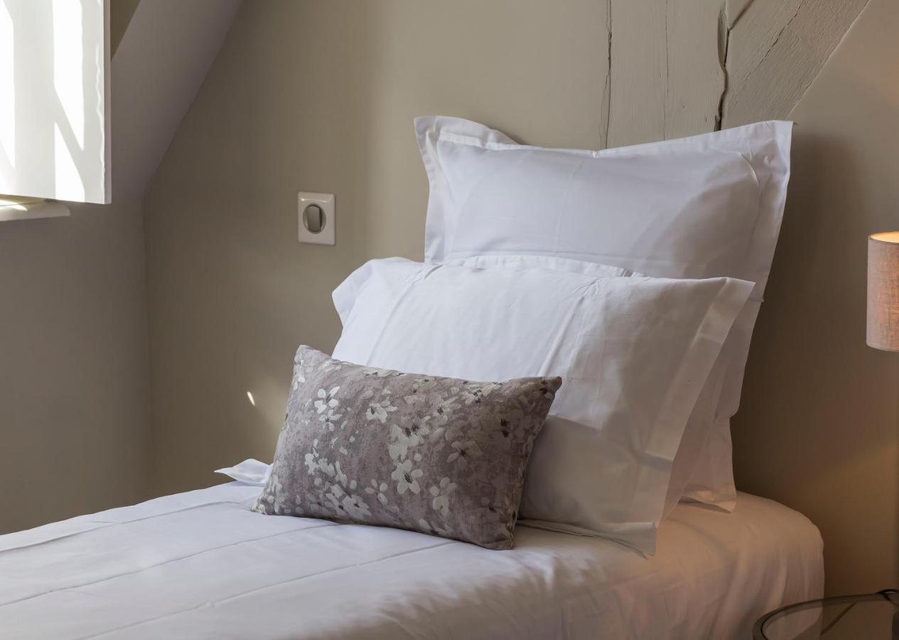 Le Chateau De Cormicy Bed & Breakfast エクステリア 写真